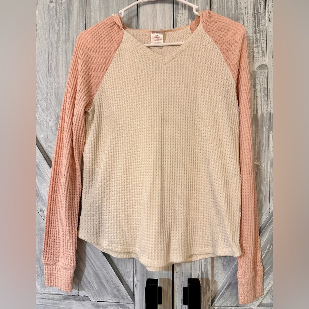 No Boundaries Cream Ribbed Raglan Blouse Size L